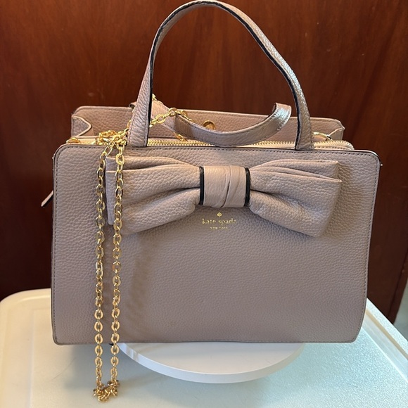 Kate Spade  Satchel  Crossbody bag pebbled leather  pinkish gray  bowfront  EUC - Picture 9 of 16